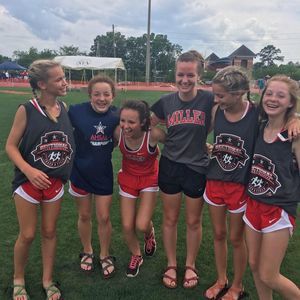 Meet your Posher, Olivia